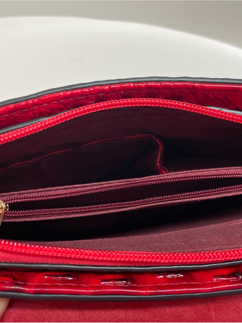 Red Croc-Embossed Crossbody Bag with Gold Turn-Lock NWT - Picture 5 of 8
